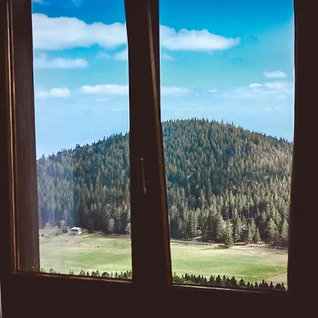 Le Schallern - Acces A Pieds Depuis Le Gaschney 3*