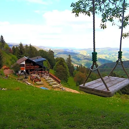 Le Schallern - Acces A Pieds Depuis Le Gaschney Bed & Breakfast